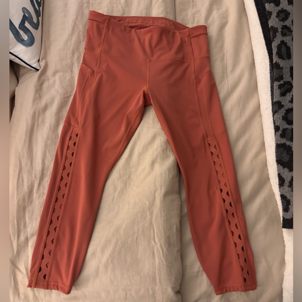 Athleta Ultimate Stash Tights